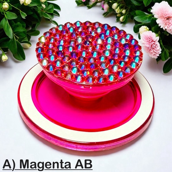 COPY - 🆕 Bling Crystal MagSafe Popsockets - Picture 3 of 14